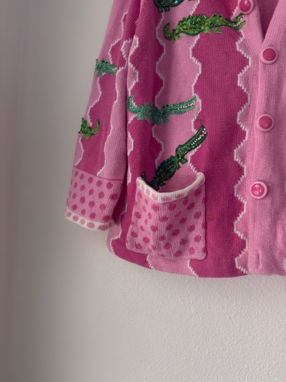 Vintage Design Options Alligator Pink Green Beaded Embroidered Art Wear 90s M - Picture 3 of 12